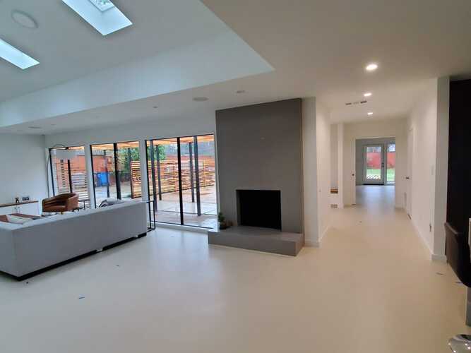solid color epoxy flooring